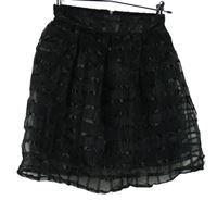 Dámska čierna kockovaná sukňa