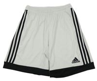 Bílo-černé sportovní funkční kraťasy Adidas