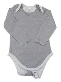 Tmavo-světlešedé pruhované body C&A