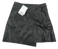 Nové - Čierna koženková zavinovací sukňa H&M