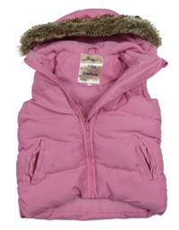 Růžová šusťáková zateplená vesta s kapucí s kožešinou E-Vie