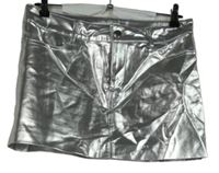 Dámska strieborná koženková minisukňa MNG