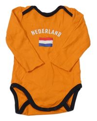 Oranžovo-tmavomodré body s vlajkou C&A