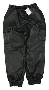 Nové - černé koženkové cuff kalhoty Next