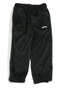 Černo-bílé sportovní tepláky s logem Slazenger