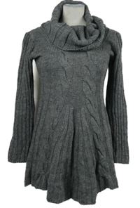 Dámská tmavošedá vzorovaná svetrová tunika s komínovým límcem 