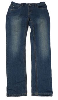 Tmavomodré rifle Chapter Young