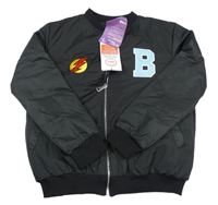 Nové - Černý šusťákový lehce zateplený bomber s výšivkou - Flash