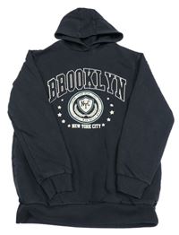 Tmavosivá mikina s nápisom a kapucňou George