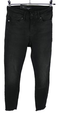 Nové - Dámské černé skinny rifle Vero Moda 