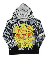 Čierno-sivo-biela mikina s Pikachu a nápismi a kapucňou