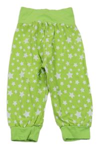 Zelené tepláky s bielými hviezdičkami
