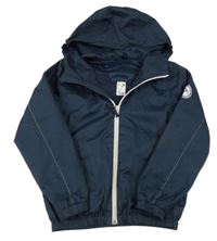 Tmavomodrá šusťáková jarní funkční bunda s kapucí Quechua