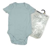 Nové - svetlomodré body F&F