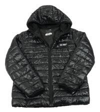 Čierna šušťáková zateplená prešívaná bunda s nápisom a kapucňou Primark