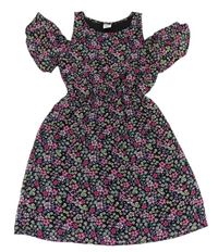 Čierne kvetované šifónové šaty s volnými rameny page one young