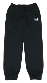 Čierne športové tepláky s logom Under Armour
