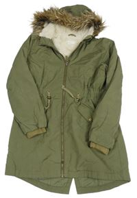 Khaki šusťáková zimní parka s kapucí s kožešinou F&F
