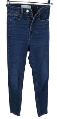 Dámské tmavomodré skinny rifle Stradivarius 