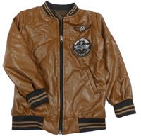 Hnědá koženková bunda s nášivkou 