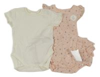 Nové - 2set - Světlerůžový puntíkatý kraťasový overal s květinami a volánky + smetanové body Mothercare