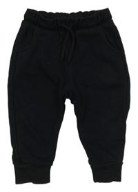 Čierne tepláky LC WaIKIKI