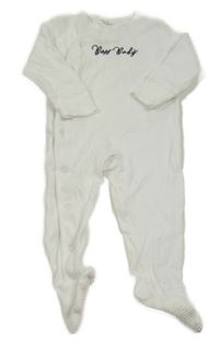 Bílý overal s nápisem PRIMARK