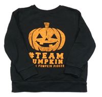 Čierna mikina s tekvicou a nápisom George