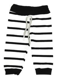 Bielo-čierne pruhované tepláky