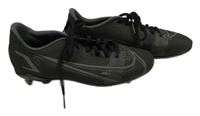 Antracitové vzorované kopačky Nike vel. 38