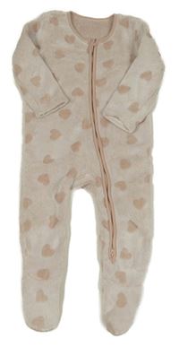 Pudrovo-biela plyšová kombinéza so srdiečkami George