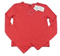 Nové - Malinové rebrované crop tričko s perforovaným srdcem s kamienkami Page One Young