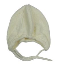 Smetanová vzorovaná čepice 