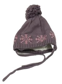 Fialovo-růžová čepice s vločkami a bambulí 