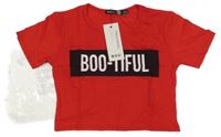 Nové - Červené crop tričko s nápisom Boohoo