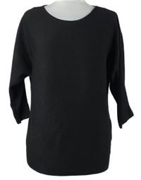 Dámský černý volný svetr s krajkou na zádech Gina