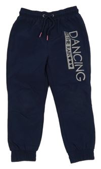 Tmavomodré softshellové kalhoty s nápisem X-Mail