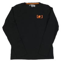 Černé triko s písmenem Raizzed