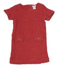 Jahodové pletené v zorované šaty