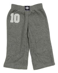 Sivé fleecové tepláky s číslom Carter´s