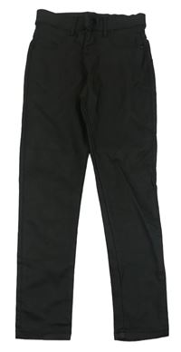 Černé skinny rifle koženkového vzhledu F&F