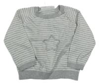 Bílo-šedý pruhovaný svetr s hvězdou The Little White Company