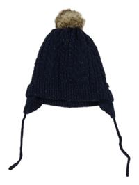 Tmavomodrá trblietavá čapica s brmbolcom C&A