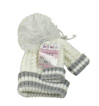 Nové - 2set - Bílá pletená čepice s bambulí + rukavice