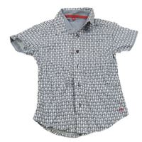 Bielo-tmavomodrá vzorovaná košeľa