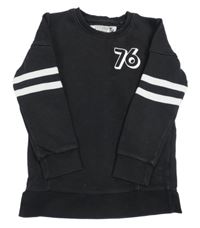 Čierna mikina s číslom a pruhmi TU