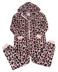 Svetloružová -čierno-ružová vzorovaná chlpatá kombinéza s kapucňou Next