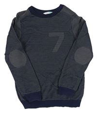 Tmavomodro-sivý pruhovaný rebrovaný sveter s číslom John Lewis