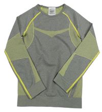 Sivo-žlté melírované thermo tričko s pruhmi a vzorom lupilu