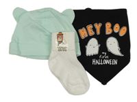 3 set - bílé ponožky + černý slinták s duchy + mintová čepice 